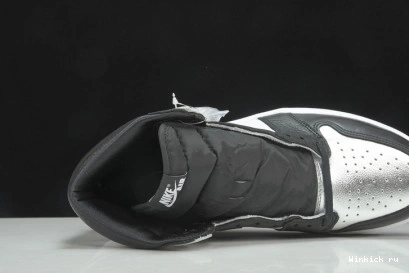 HIGH WMNS BOX) AIR OG (RED TOE” JORDAN 1 “SILVER 0811